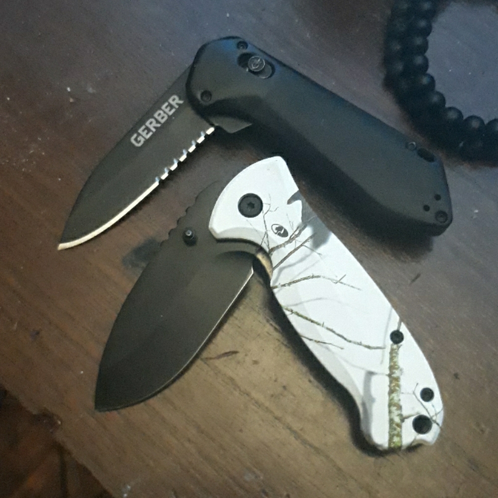 Knifes